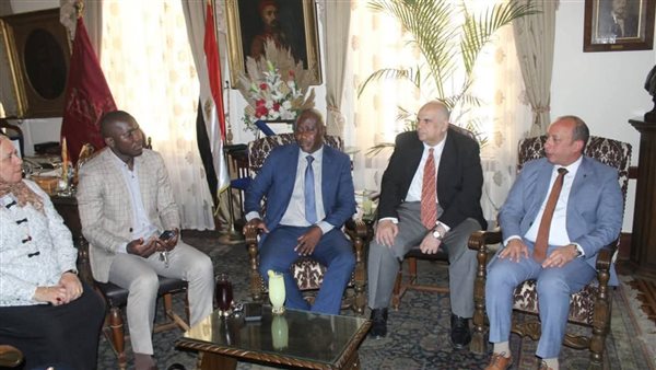 عميد قصر العيني: الهدف من البرنامج الطبي الفرنسي نشر الثقافة الطبية المصرية