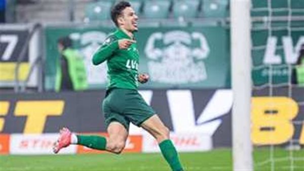 فلسطيني بجينات أوروبية.. من هو أسد الحملاوي المرشح للانضمام إلى الأهلي؟