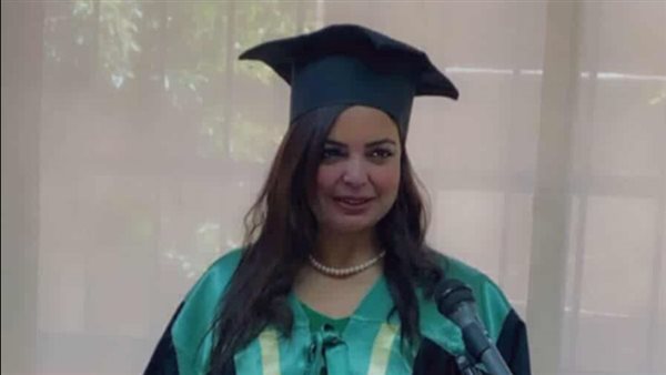 مديحه عاشور تحصل على ماجيستير فى الفلسفة بتقدير امتياز من جامعة عين شمس