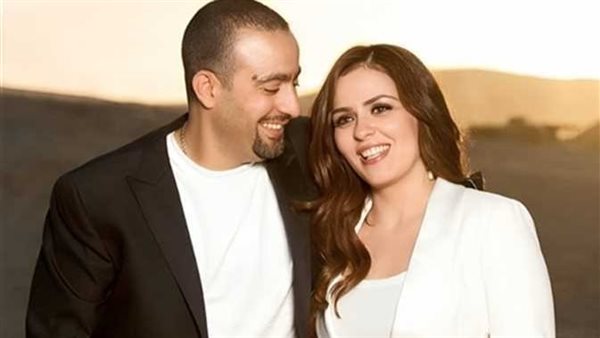 من البلاغ إلى الكفالة ومحاولات الصلح.. القصة الكاملة لخلاف أحمد السقا ومها الصغير