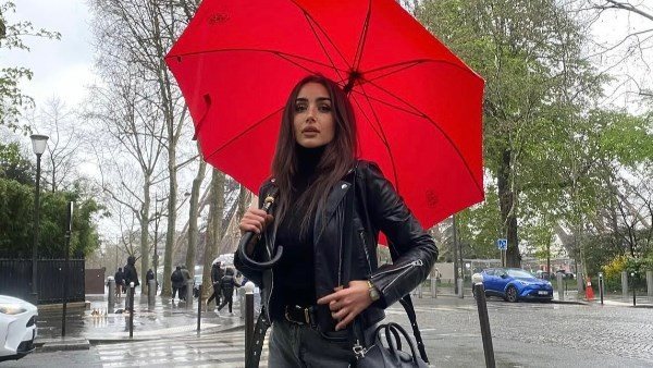  كاجوال لافت.. هنا الزاهد تثير ضجة رفقة أمير كرارة | شاهد