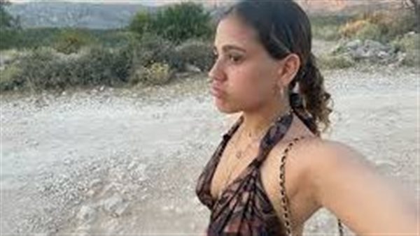 بالصيفي.. جانا دياب تثير ضجة بإطلالة جديدة | شاهد 