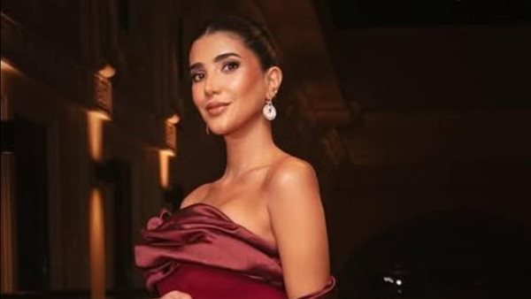  ملابس البحر.. ريم سامي تثير الجدل بإطلالة جديدة | شاهد