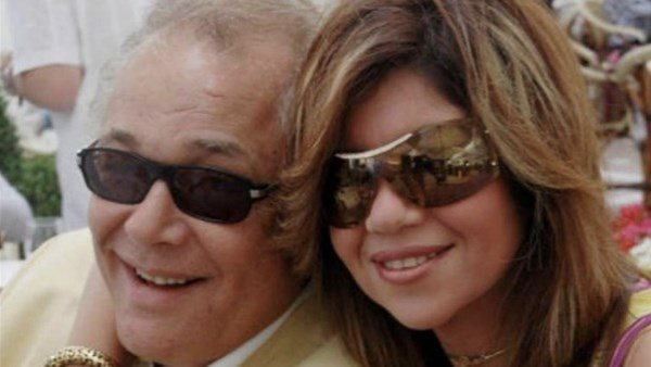  القصة الكاملة لأزمة أبناء محمود عبد العزيز وبوسي شلبي بسبب أوراق رسمية 