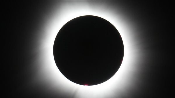  هنشوف الضلمة في عز الضهر.. تفاصيل أطول كسوف شمسي يمر على مصر 