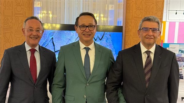 السفير المصري ببرلين: الجامعة الألمانية بالقاهرة تلعب دورا كبيرا في تعزيز التبادل الثقافي بين مصر وألمانيا