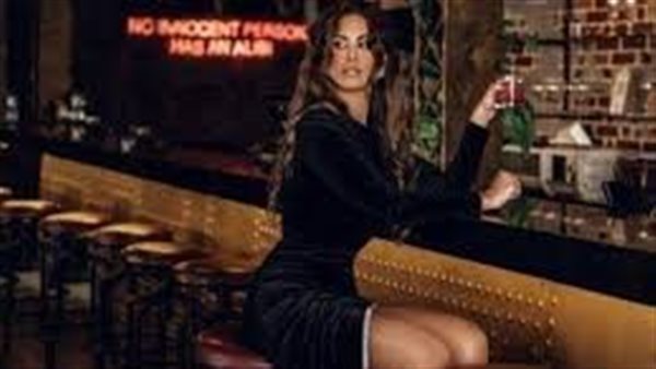  بالتايجر.. مي سليم تثير الجدل بإطلالة لافتة | شاهد