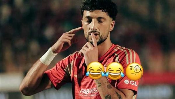 «خنت التيشيرت الأحمر».. رسائل غاضبة تلاحق وسام أبوعلى بعد طلبه الرحيل عن الأهلي