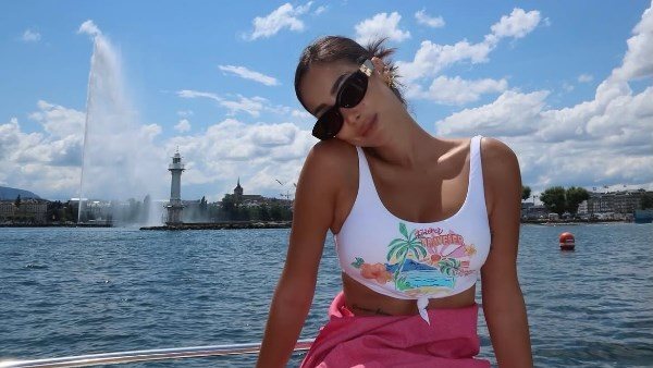 بالصيفي.. بسمة بوسيل تثير ضجة في أحدث إطلالاتها | شاهد