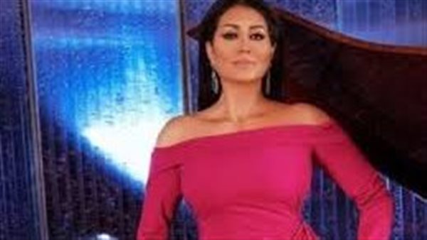  بهذه الصورة.. تصرف غير متوقع من وفاء عامر بعد اتهامها بتجارة الأعضاء | شاهد