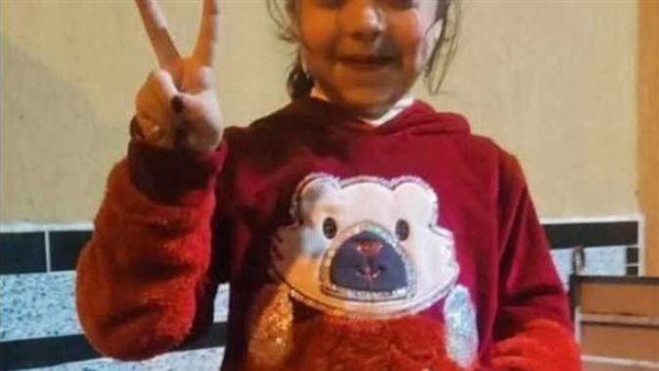 قتلتها أثناء عودتها من درس القرآن.. ربة منزل تنتزع «حلق» جارتها الطفلة وتلقي جثتها في الترعة