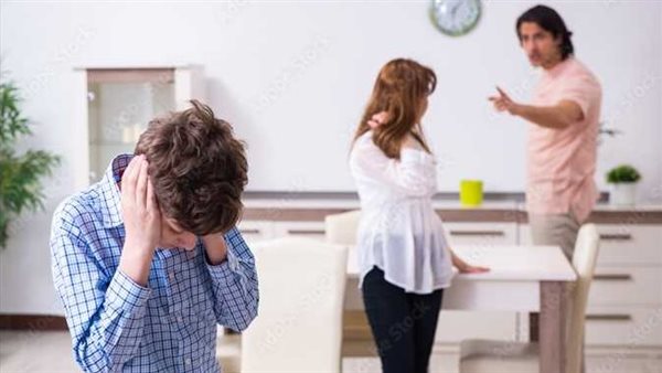 رجعت من السفر لقيت مراتي متجوزة.. سائق يطلب إسقاط حضانة الزوجة في محكمة الأسرة