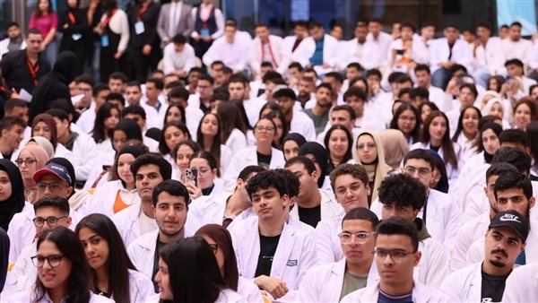 كلية الطب البشري بالأكاديمية العربية تستوفي معايير المجلس الصحي البريطاني (GMC)