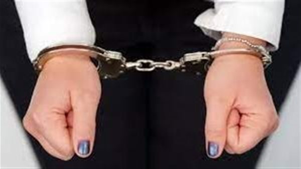  خلصت عليه.. تفاصيل القبض على سيدة طعنت زوجها في حلوان 