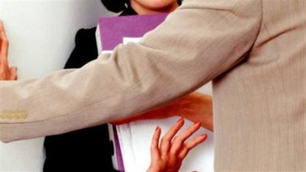  احلويتي.. القصة الكاملة للحكم على عضو هيئة تدريس بجامعة أسيوط تحـ.ـرش بزميلته 