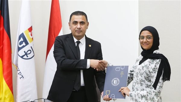 الأولى على الجمهورية بمدارس التكنولوجيا التطبيقية تختار منحة جامعة ساكسوني مصر الألمانية