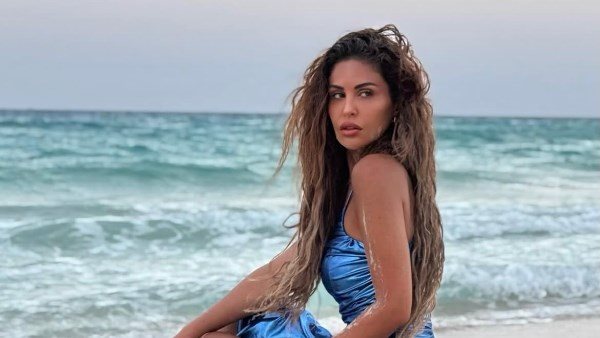 فستان قصير.. مي سليم تثير ضجة بظهور لافت | شاهد