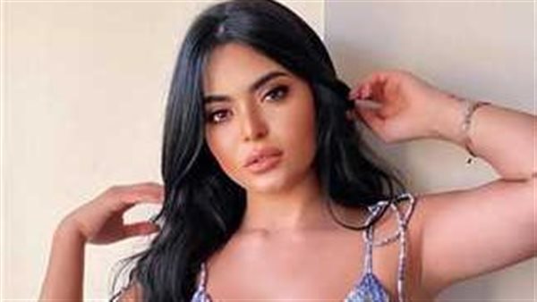 في إسطنبول.. أسماء جلال تثير ضجة بهذه الإطلالة | شاهد 