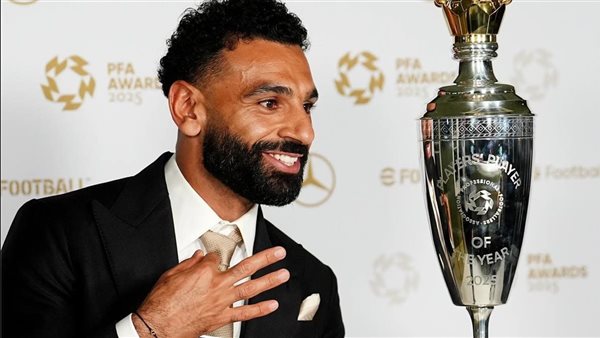 27 مليون جنيه.. سعر ساعة محمد صلاح يثير الجدل | شاهد 