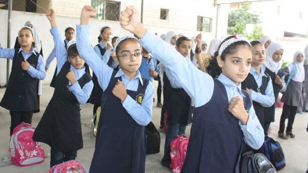  قرار عاجل من التعليم بشأن الزي المدرسي في العام الدراسي الجديد 