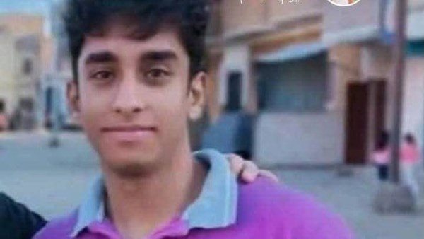  القصة الكاملة..ما الذي حدث لطالب طب قنا أثناء محاولة تركيب ميكروفون لمسجد بنجع حمادى؟ 