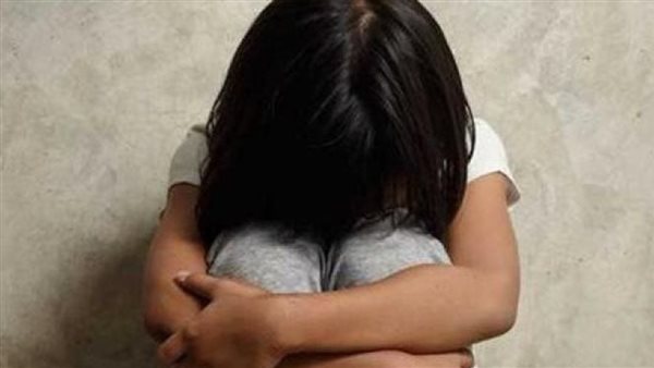 تفاصيل مأساوية في مقتل طفلة على يد زوج أمها بمدينة بدر