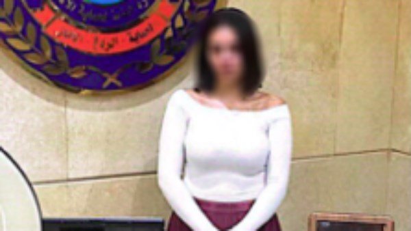  معاها حشيش وأفيون.. التفاصيل الكاملة للقبض على البلوجر بسنت محمد | فيديو