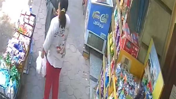  علمتنا معنى الرحمة والإيثار.. القصة الكاملة لـ طفلة الشيبسي حديث المصريين | فيديو