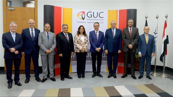 الجامعتان الألمانية بالقاهرة والألمانية الدولية يقدمان 69 منحة لأوائل محافظات مصر