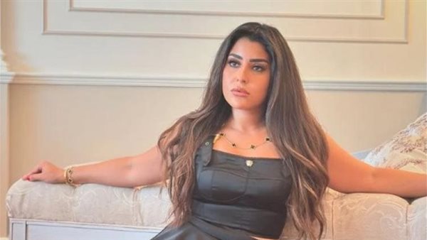  بالجينز المقطع.. أيتن عامر تخطف الأنظار في أحدث ظهور | شاهد 