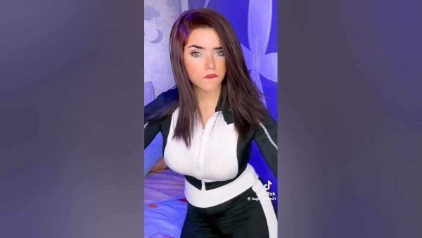  فلاشة مليانه.. فيديوهات هاجر سليم المخـ لة بالأداب تضعها فى الكلبش 