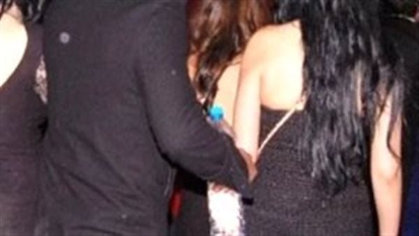 200 فيديو.. تفاصيل جديدة في القبض على زوجين لتصويرهما أفلاما مخلة وبثها على مواقع عالمية بالجيزة