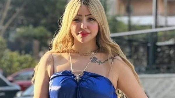  مش أول مرة.. الراقصة بوسي كعب داير بالكلبشات في أقسام الشرطة بسبب الرقص الخليع 