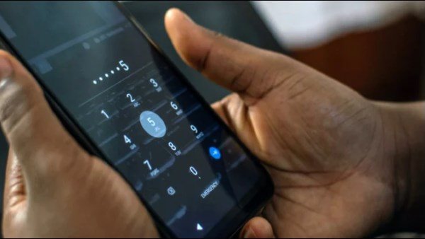  هيبقى حتة حديدة.. موبايلك هيتقفل لو إنت من الفئات دي | فيديو