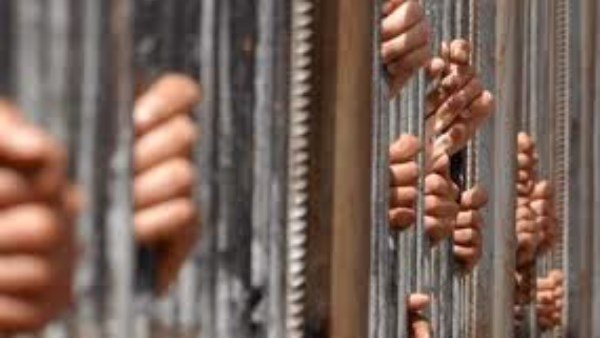  تفاصيل جديدة بشأن حبس سيدات أجنبيات يمارسن الرذيلة داخل ناد صحى بقصر النيل 