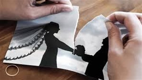 ابني شافها مع غريب.. زوج يطلب الطلاق في محكمة الأسرة بدعوى الخيانة