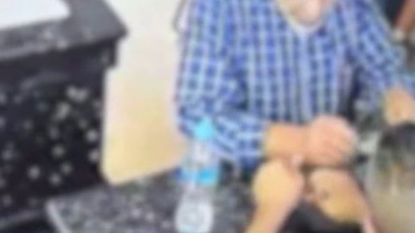  بعد سرقتها من المتحف المصري.. لحظة بيع أسورة الملك بسوسنس في محل مجوهرات | فيديو وصور 