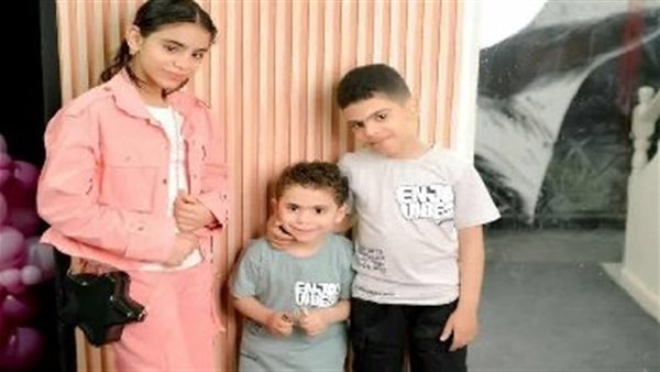 تفاصيل مأساوية.. أب يقتل أولاده الثلاثة ويطعن زوجته وينهي حياته أسفل عجلات قطار المنصورة 