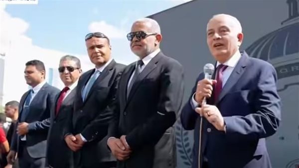 قيادات جامعة الريادة يشاركون الطلاب الاحتفال بالعام الدراسي الجديد