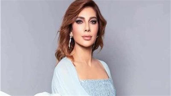 بالأخضر.. أصالة تخطف الأنظار بهذه الإطلالة | شاهد 