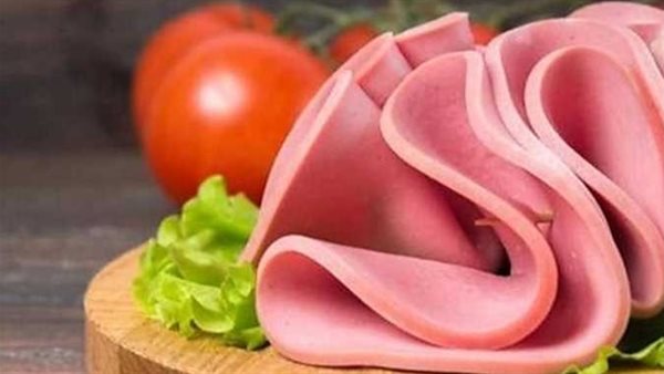 بلاش تحطيه لأطفالك في اللانش بوكس..6 حقائق صادمة عن اللانشون