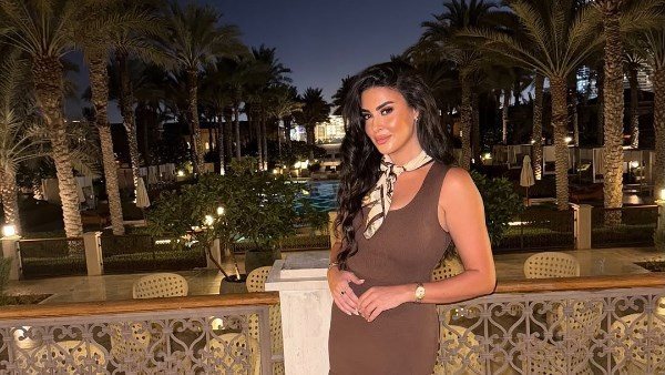 فستان جريء.. ميرنا نور الدين تثير الجدل بهذه الإطلالة | شاهد 