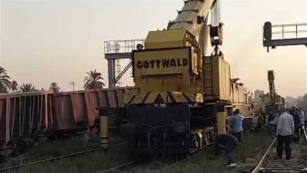 حالة رعب تنتهي باعتذار.. ماذا حدث في قطار بضائع بني سويف؟