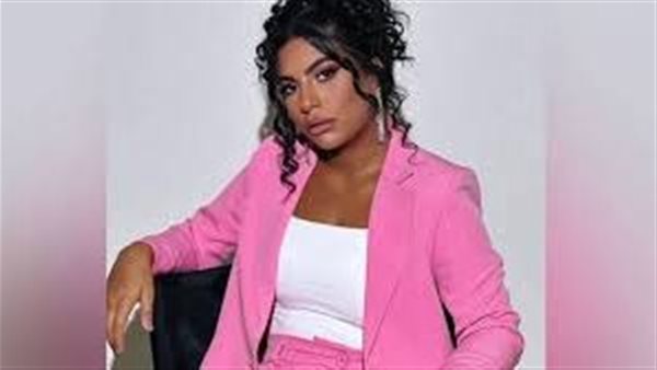 بالسماوي.. دنيا سامي تثير ضجة في أحدث ظهور لها | شاهد 