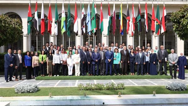 إطلاق منحة “الشيخ صالح كامل للتفوق” برعاية جامعة الدول العربية