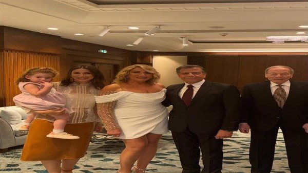  أول تعليق من ابنة إيناس الدغيدي بعد زواج والدتها فى سن الـ 70 