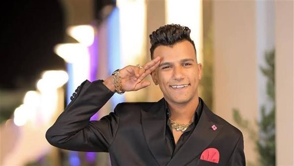 خناقة نص الليل..ماذا جرى مع عصام صاصا وفرقته على كورنيش النيل؟