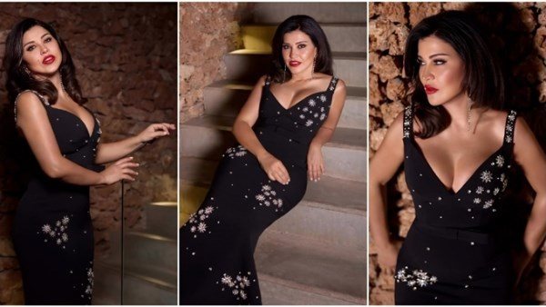 لن تتوقعه.. سعر فستان جومانا مراد يثير الجدل بالسوشيال ميديا | شاهد