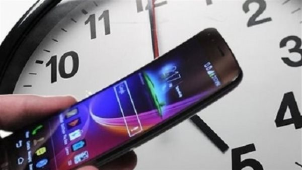  اعرف تاريخ تغيير الساعة رسميا.. موعد التوقيت الشتوي في مصر 2025