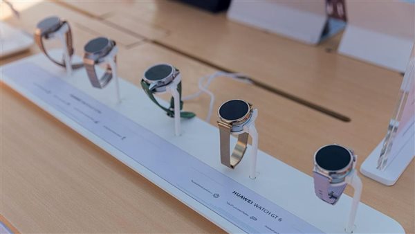 HUAWEI WATCH GT 6 تضع صحة المرأة أولًا بفضل تقنيات ذكية لتتبع الدورة الشهرية والصحة الشاملة